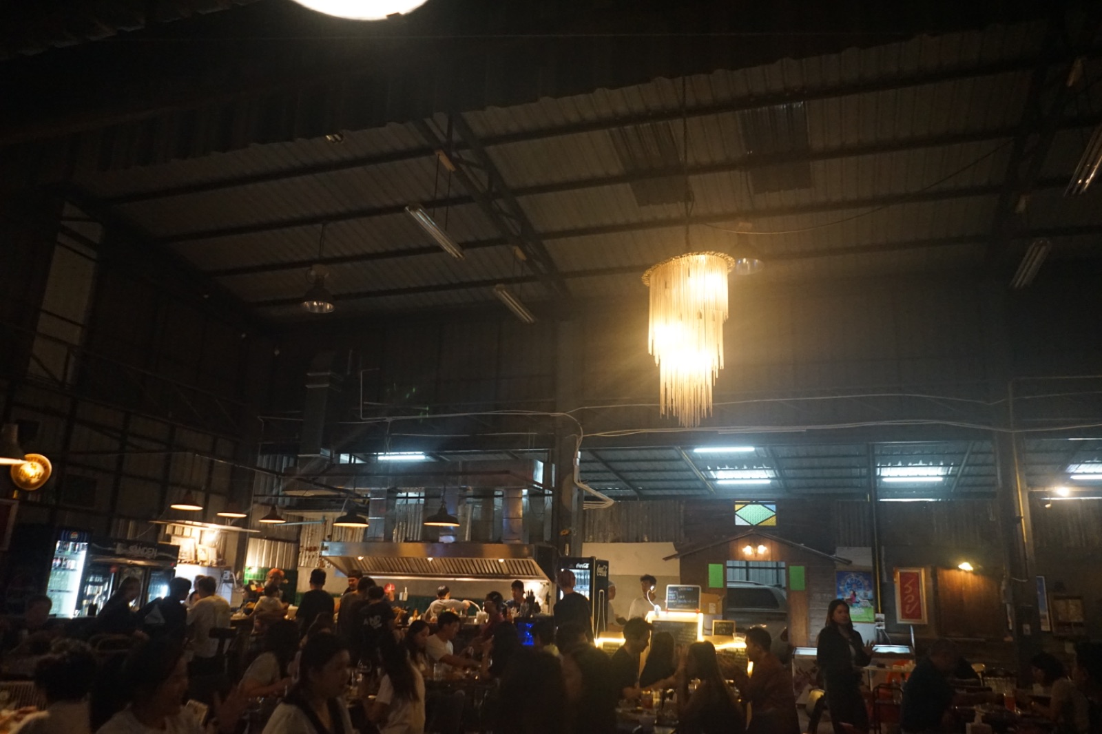 เฉิน - Chern hero image 3