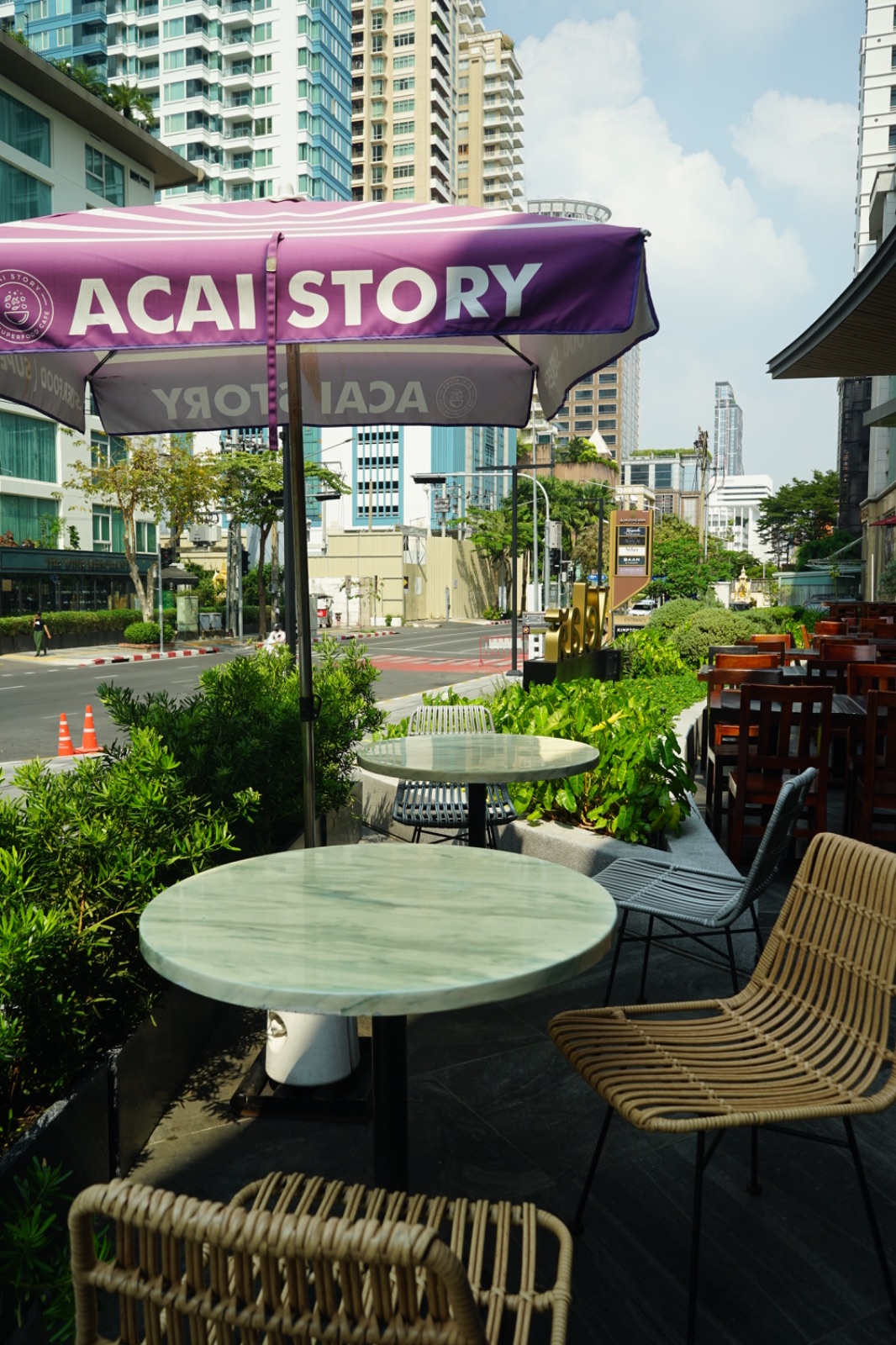 Acai Story - Velaa Sindhorn Village hero image 3