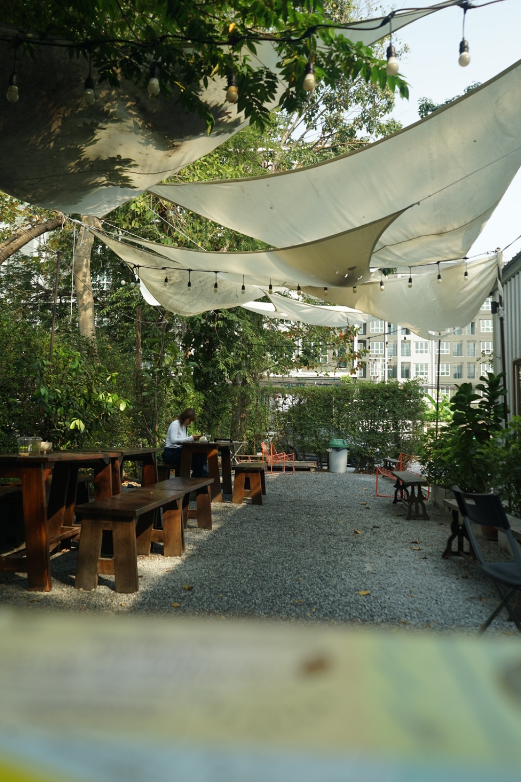 เจนลูกสาวป้าดำ - Jane Luk Saw Padam ambiance image 7