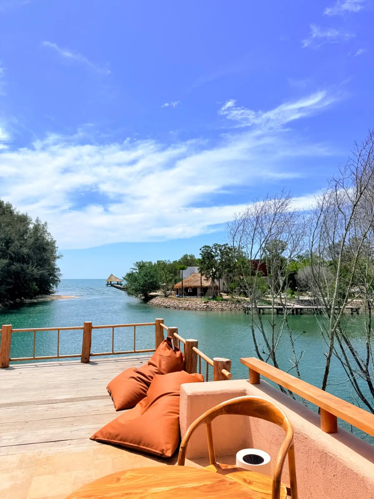 Lawon Canal Café overall image 4