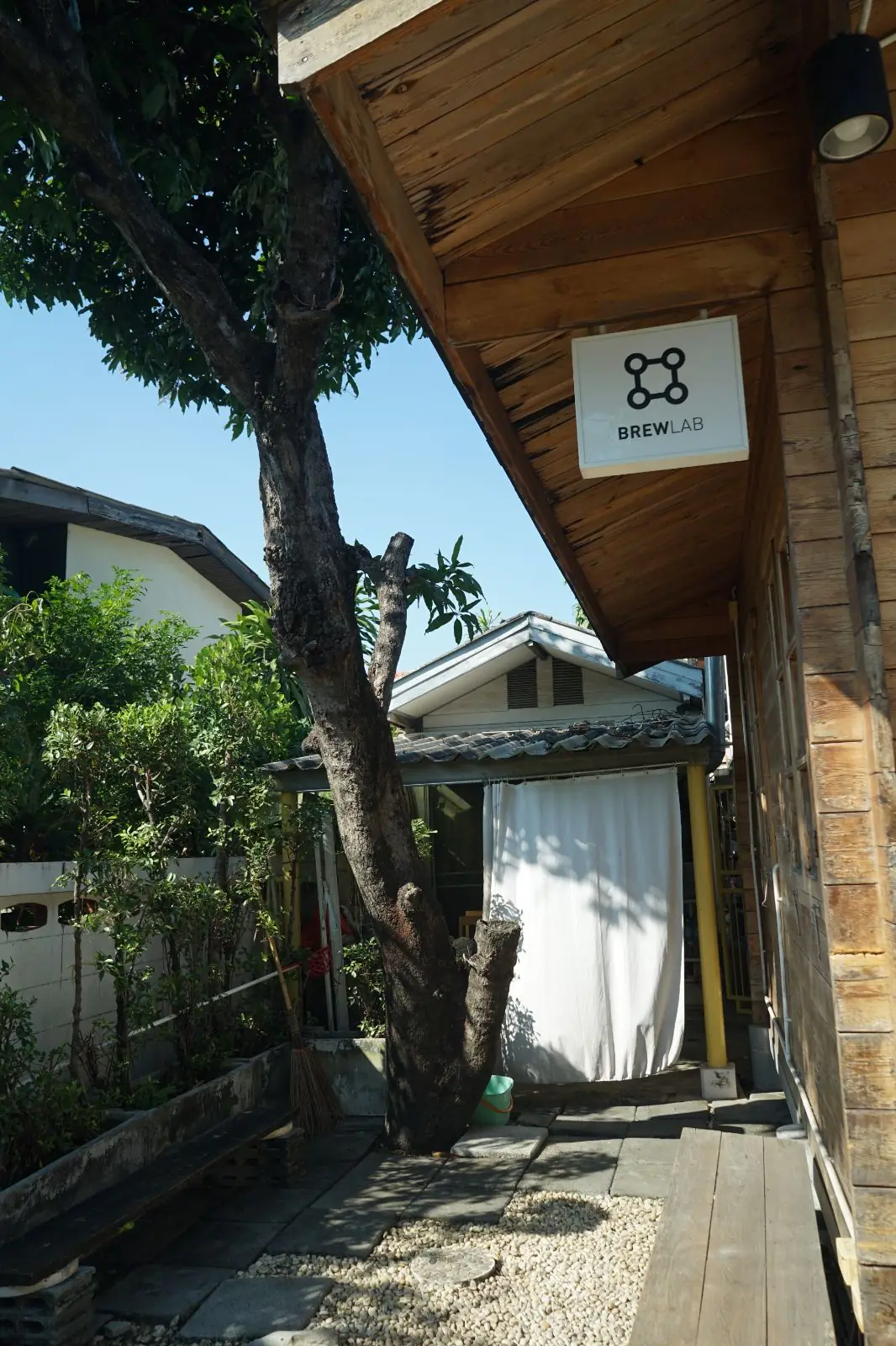 Brew Lab Coffee ambiance image 5