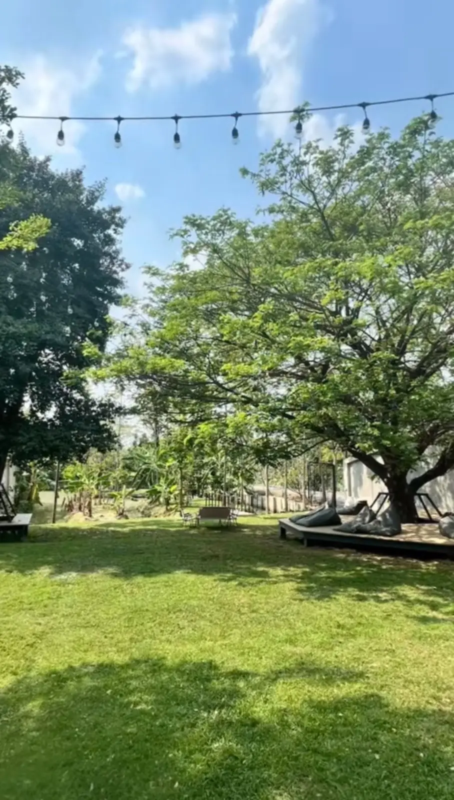 ตลิ่ง คาเฟ่ overall image 2